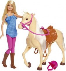 Barbie Lovas Szett Babával